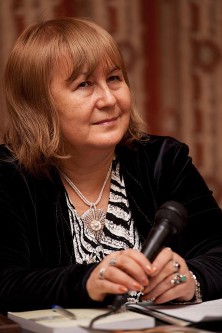 Лола Звонарева, литературовед, критик, главный редактор альманаха «Литературные знакомства»