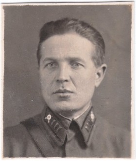 Комиссар Андрей Белов